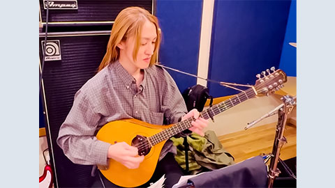 アイリッシュ・ブズーキ